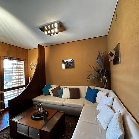 Cortina Skyview Daire